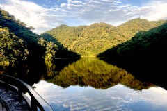 布引貯水池の水鏡（神戸市）【2025年10月】